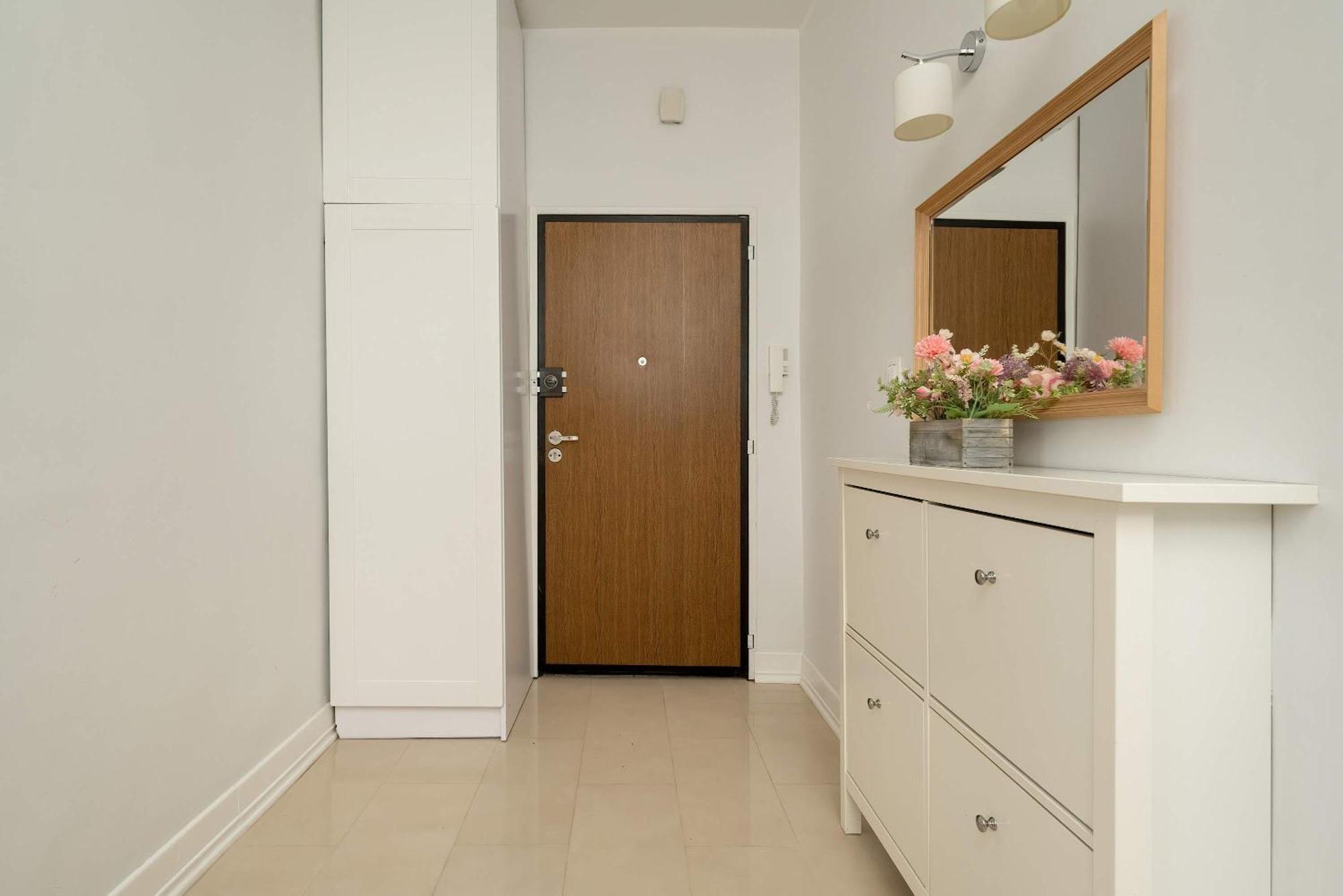 Pawlowa Stylish Apartment With Balcony & Home Office Wroclaw By Noclegi Renters 외부 사진