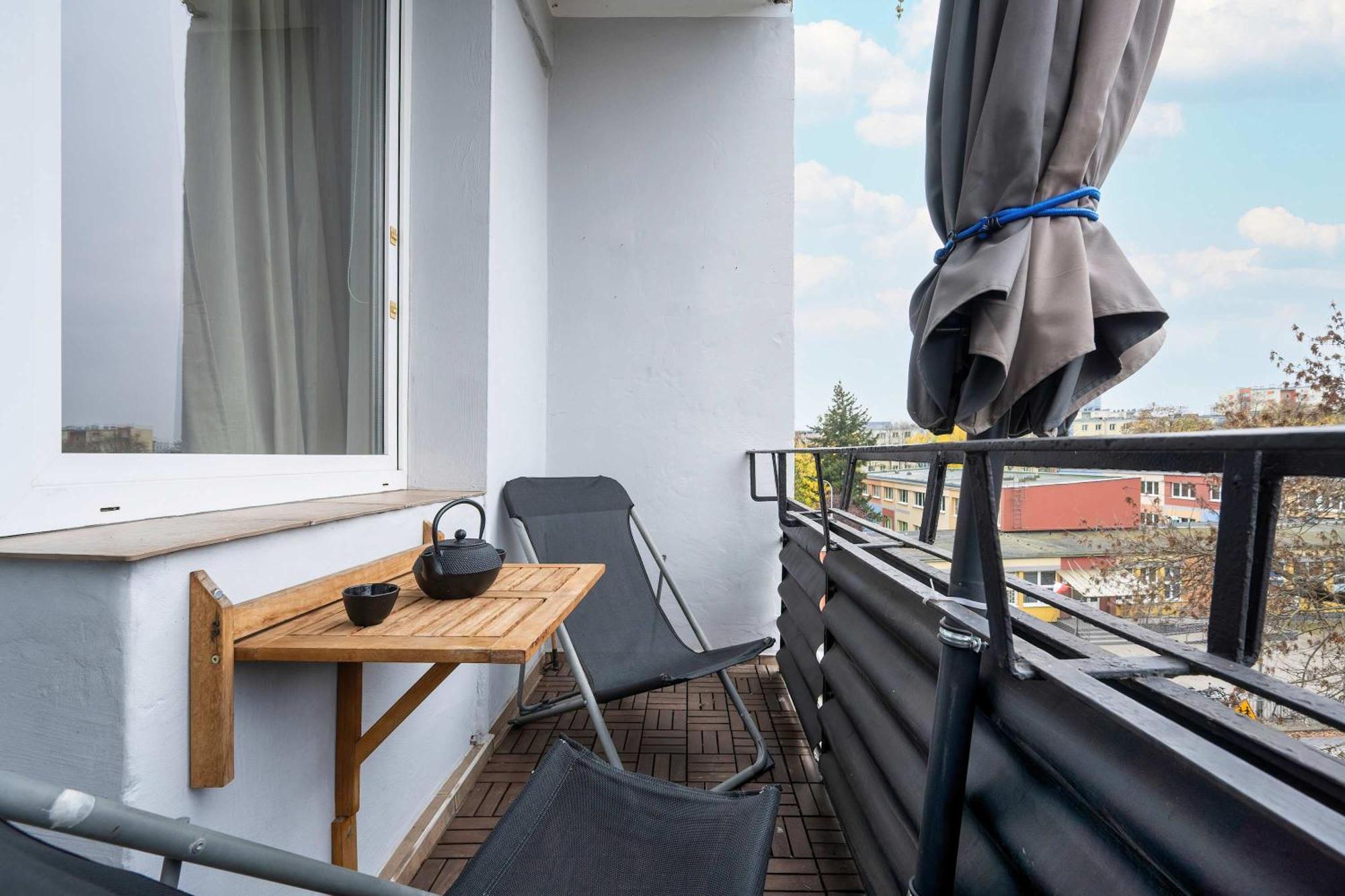 Pawlowa Stylish Apartment With Balcony & Home Office Wroclaw By Noclegi Renters 외부 사진
