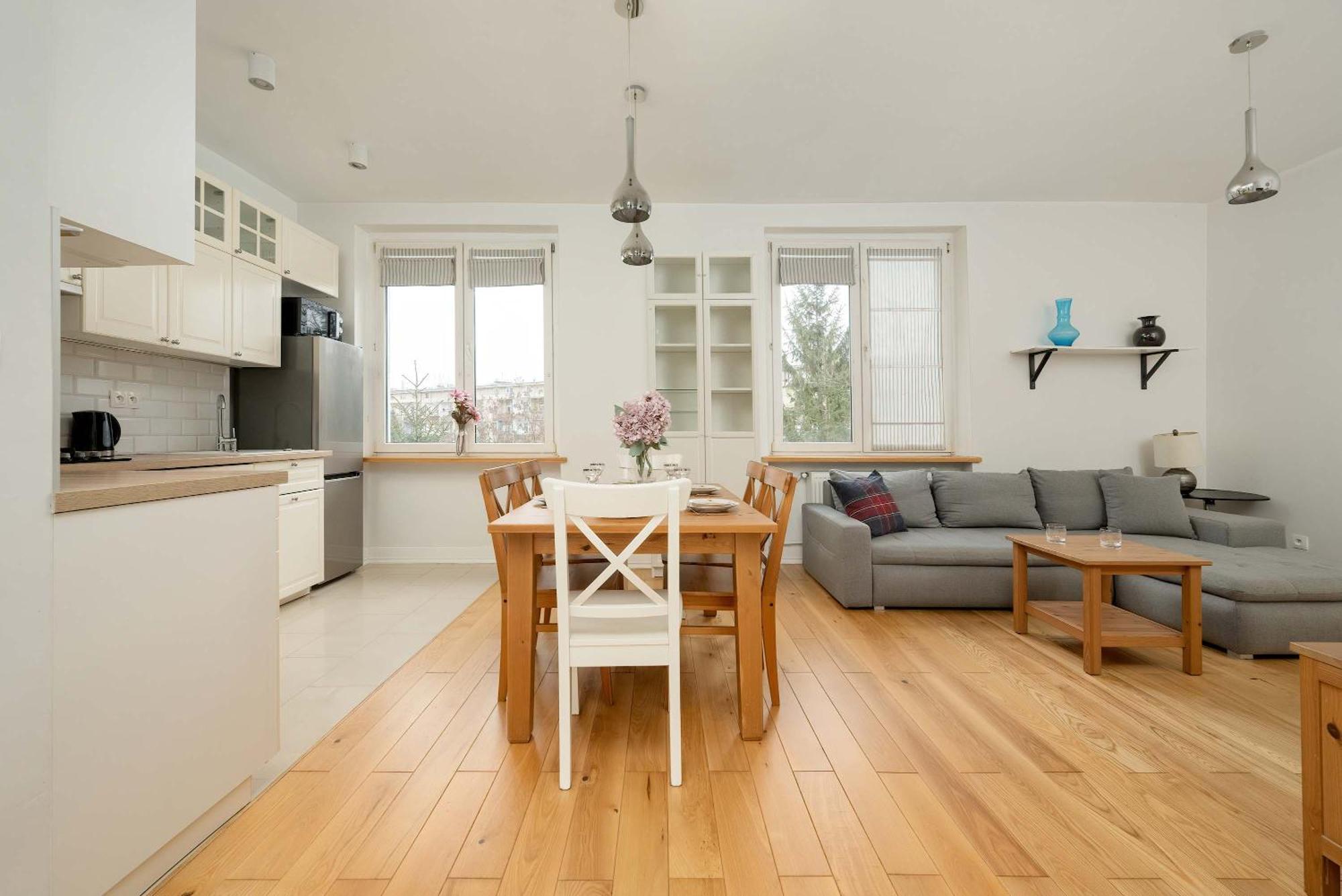 Pawlowa Stylish Apartment With Balcony & Home Office Wroclaw By Noclegi Renters 외부 사진