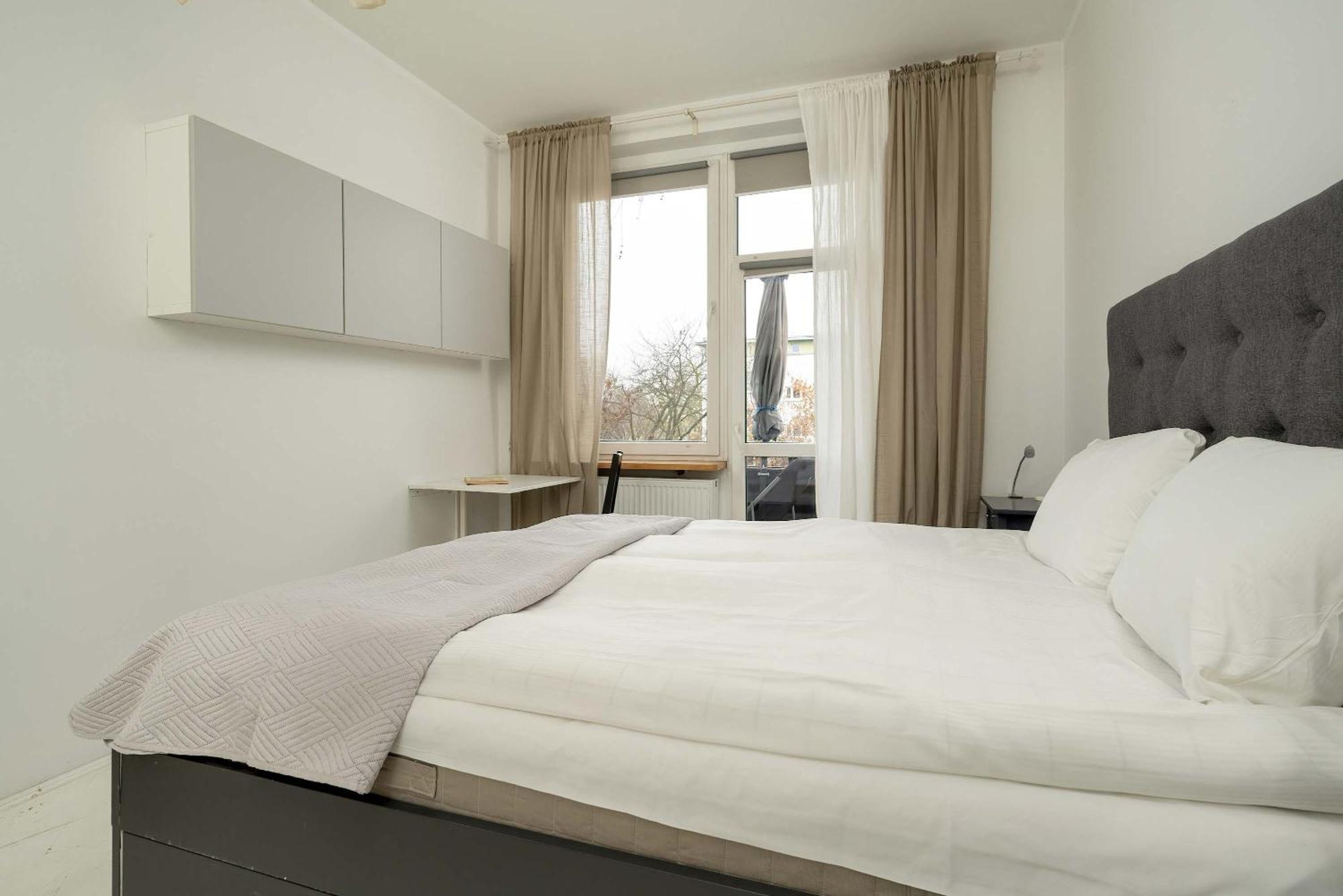 Pawlowa Stylish Apartment With Balcony & Home Office Wroclaw By Noclegi Renters 외부 사진